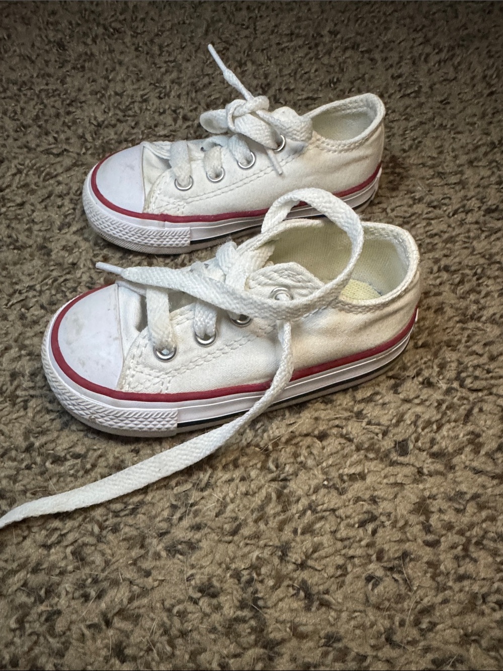 Classic Low-Top Kids Canvas Sneakers in White with Red Accent